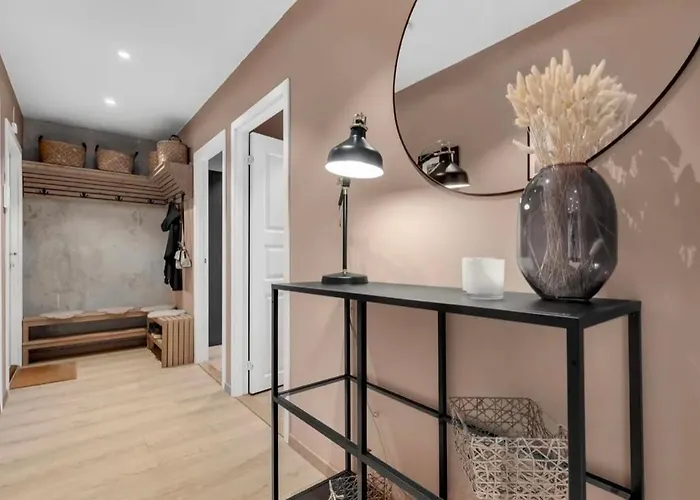 Upgraded 3 Bedroom Apartment, Close To Wc-25 Trondheim